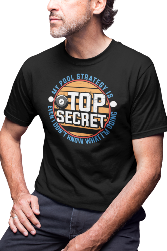 KOSZULKA MĘSKA BILARDOWA Z ZABAWNYM NADRUKIEM BILARD KRÓL BILARDA MY POOL STRATEGY IS TOP SECRET