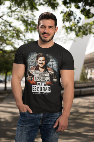 MĘSKA KOSZULKA Z NADRUKIEM ARESZTOWANY PABLO ESCOBAR EL PATRÓN DEL MAL 7