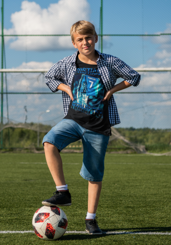 DZIECIĘCA BAWEŁNIANA KOSZULKA NA PREZENT PIŁKA NOŻNA CRISTIANO RONALDO 7 8