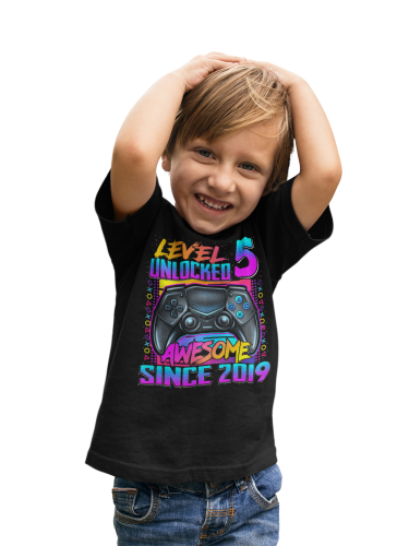 DZIECIĘCA KOSZULKA PREZENT NA 5 URODZINY LEVEL 5 UNLOCKED AWESOME SINCE 2019 UR486 5