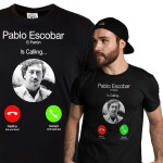 MĘSKA KOSZULKA Z NADRUKIEM SERIAL PABLO ESCOBAR EL PATRÓN IS CALLING