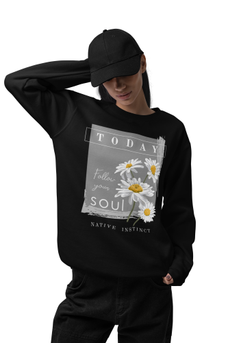 Bluza damska stokrotki Follow Your Soul – kwiatowa z motywacyjnym nadrukiem 6