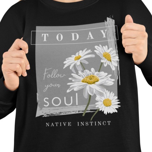 Bluza damska stokrotki Follow Your Soul – kwiatowa z motywacyjnym nadrukiem 2